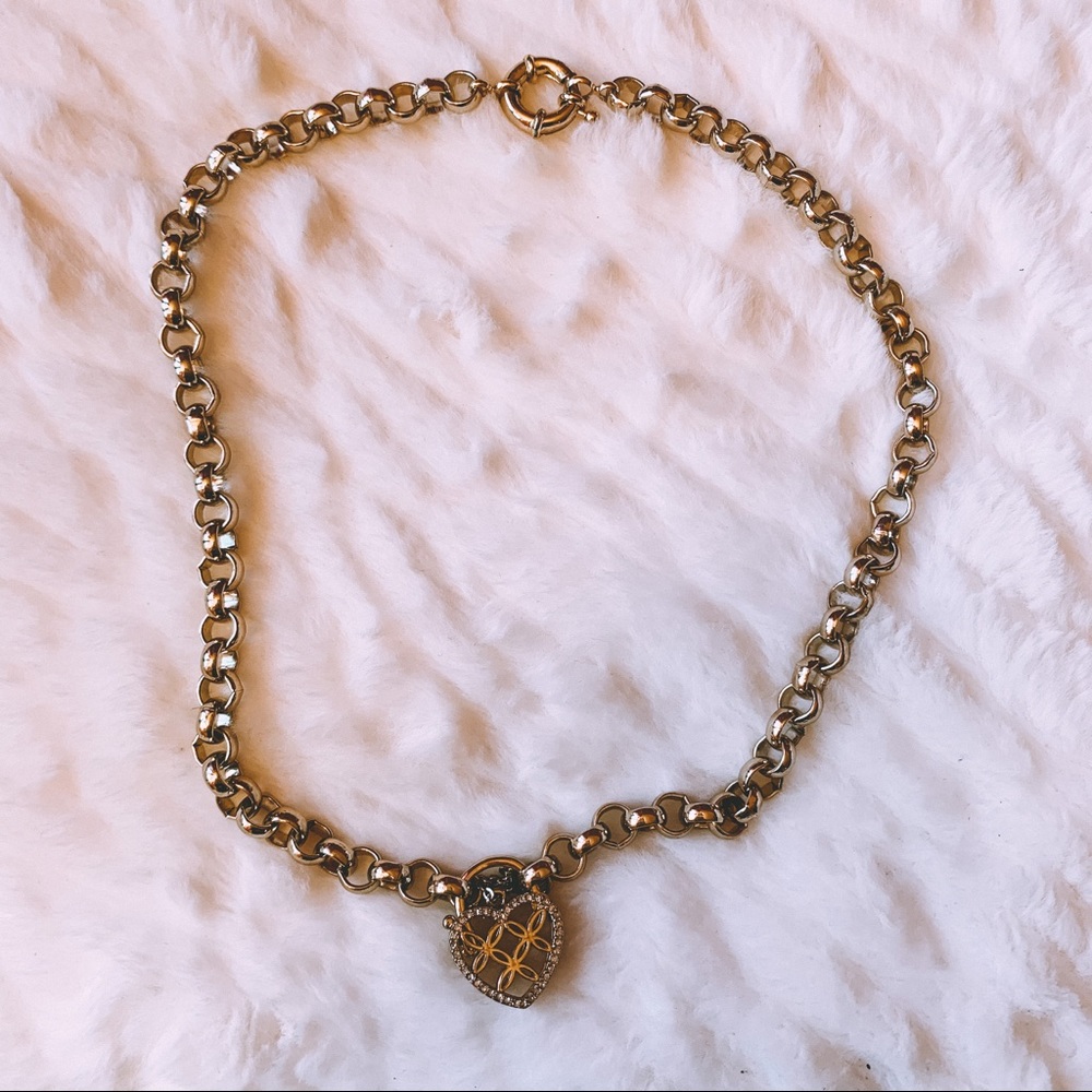 🎁 FREE Heart Pendant Necklace 🎁